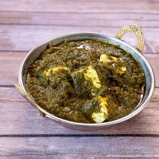 Saag Wala